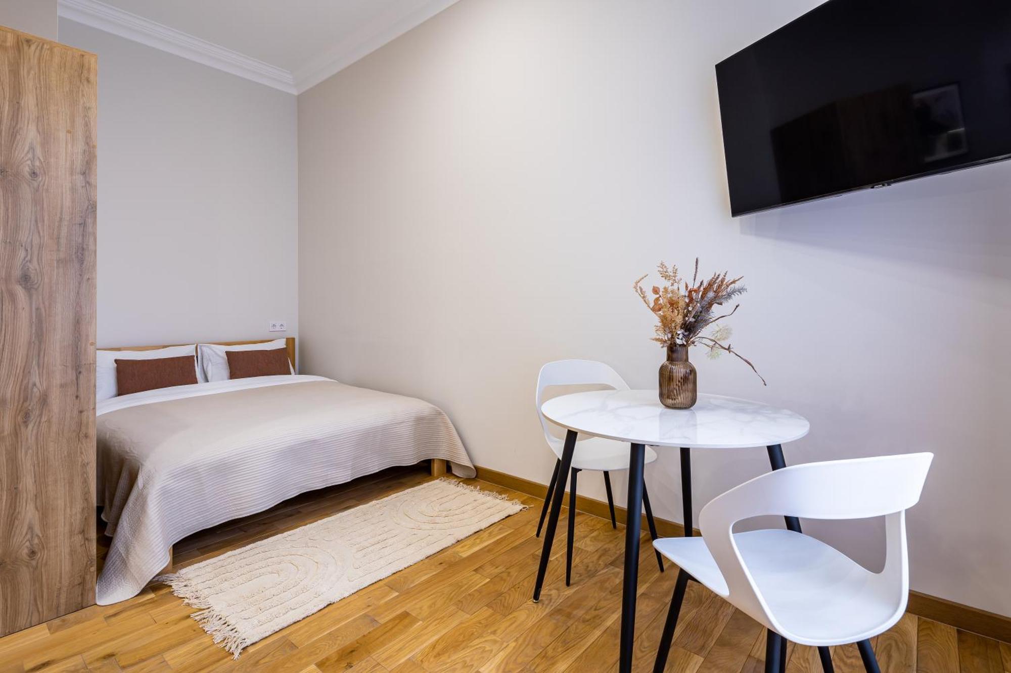 Apartment Doroshenka Premium *